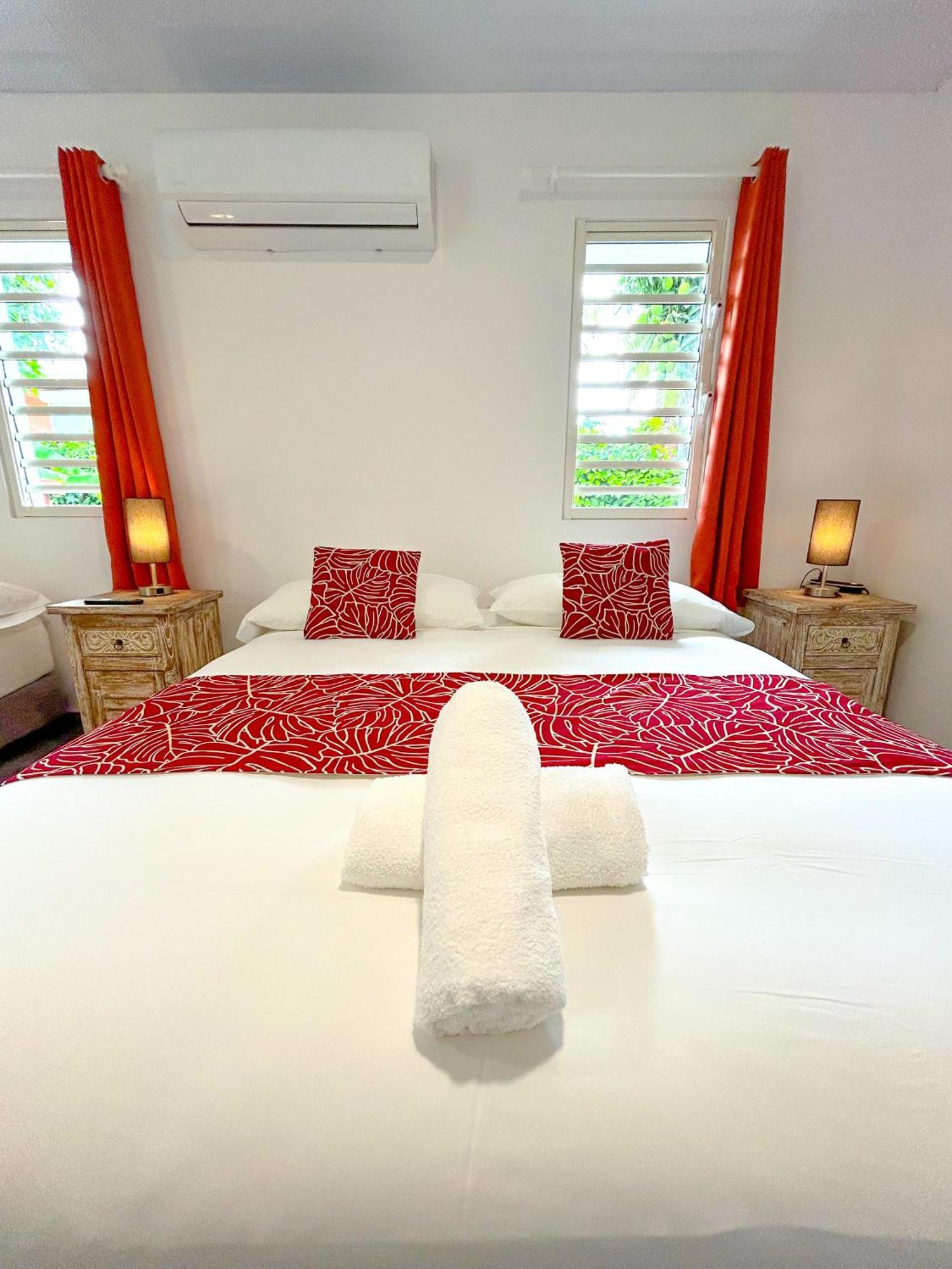Pare Lodge Tahiti Pirae Phòng bức ảnh