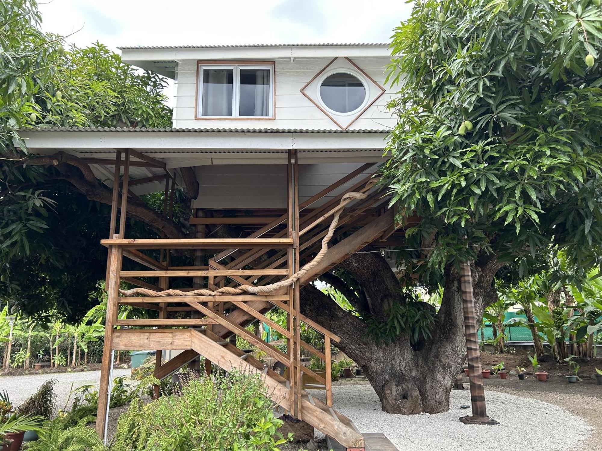 Pare Lodge Tahiti Pirae Ngoại thất bức ảnh