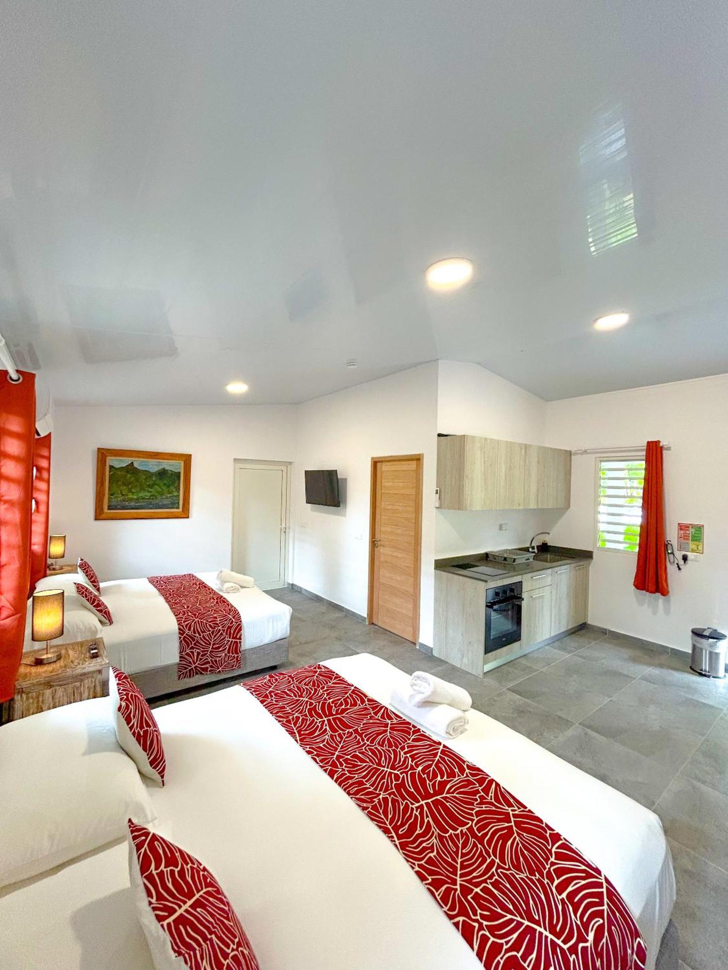 Pare Lodge Tahiti Pirae Ngoại thất bức ảnh