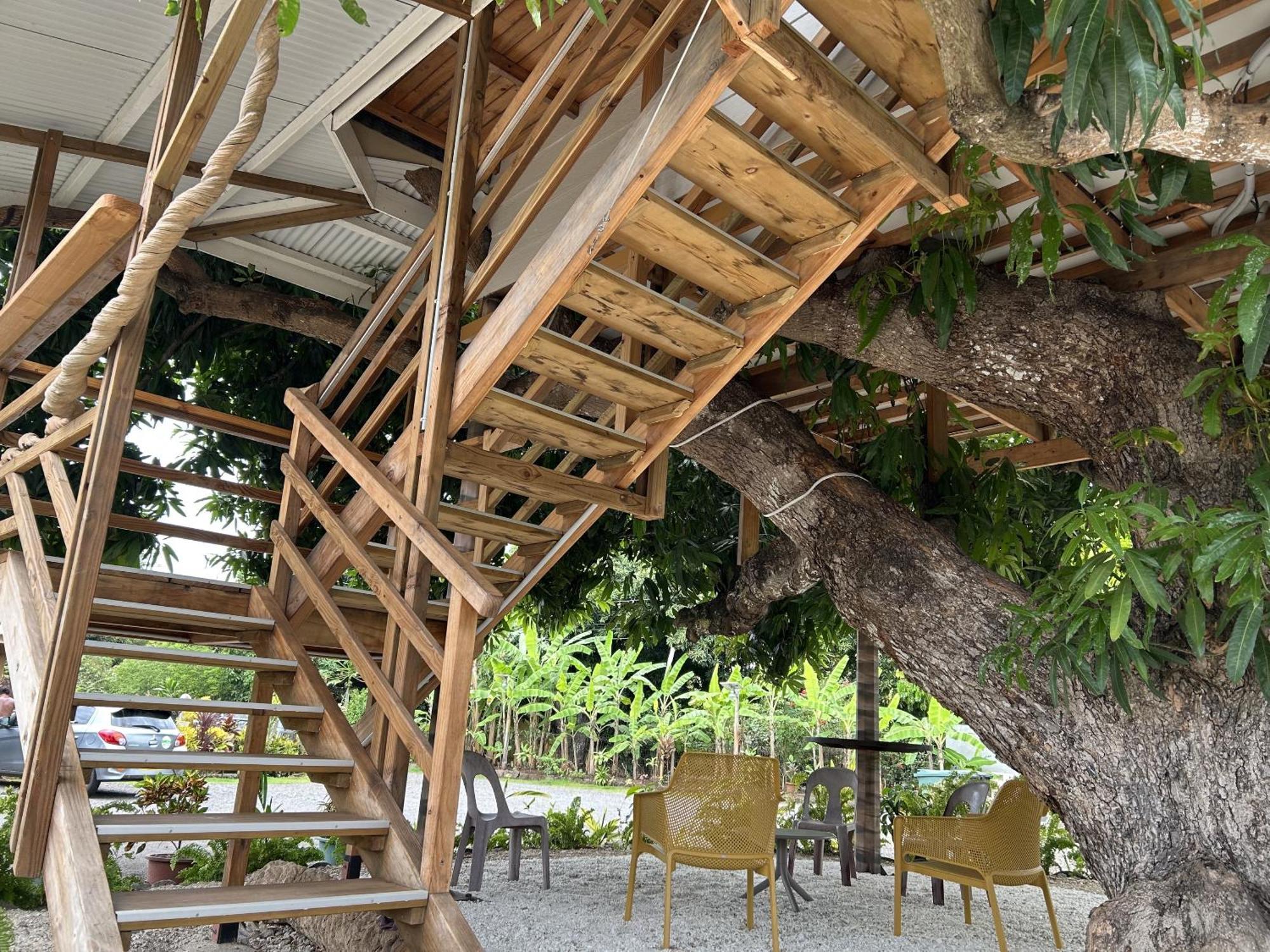 Pare Lodge Tahiti Pirae Phòng bức ảnh